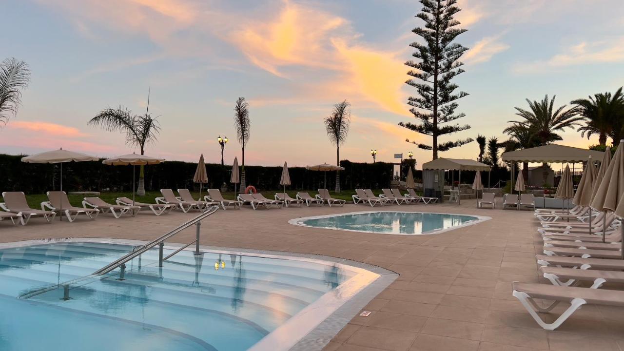 Seafront Playa Del Cura Apartment Exterior photo