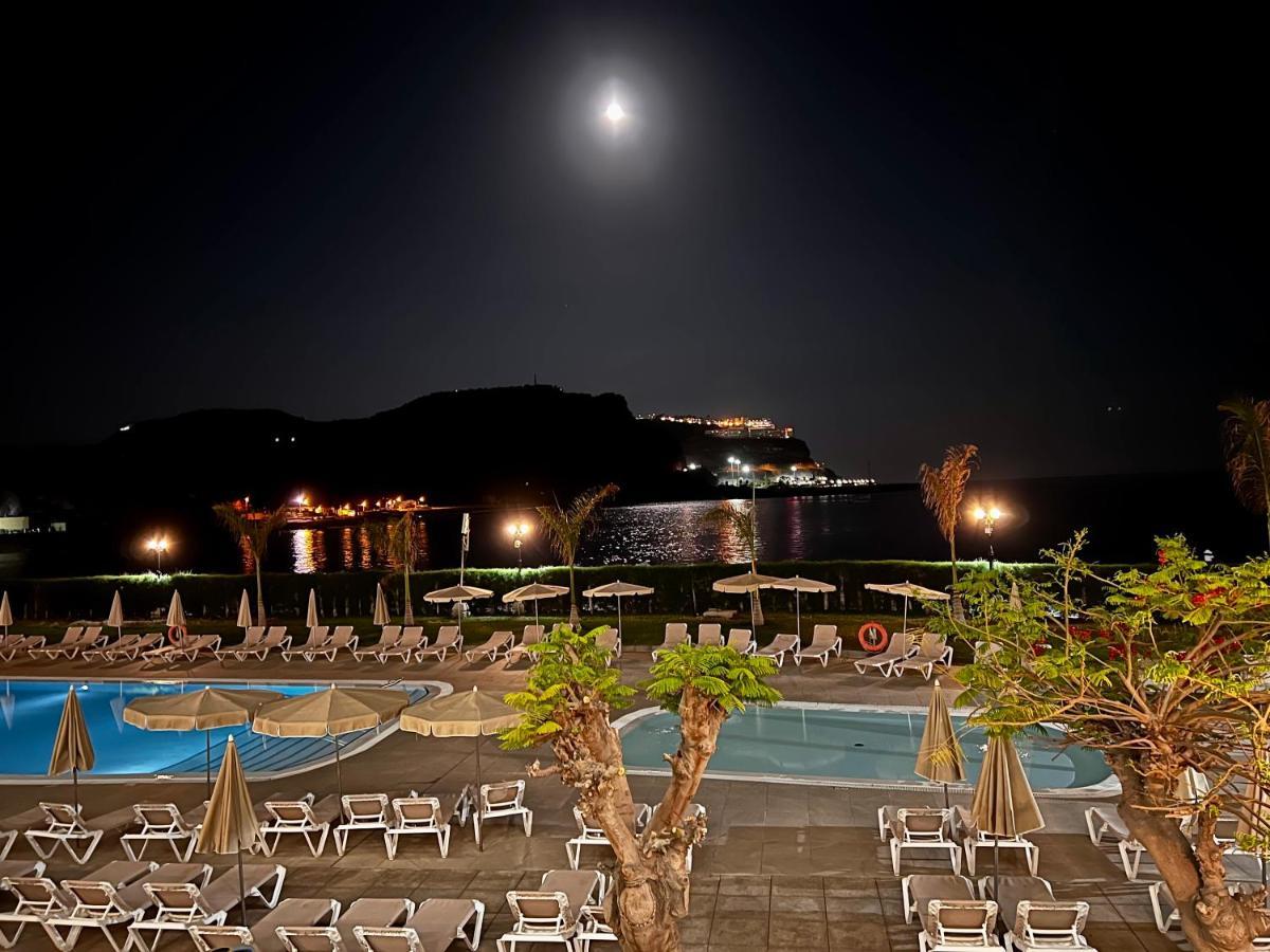 Seafront Playa Del Cura Apartment Exterior photo