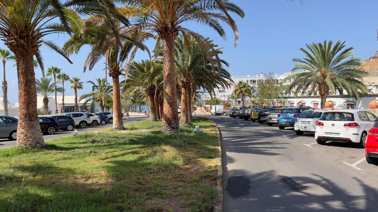 Seafront Playa Del Cura Apartment Exterior photo